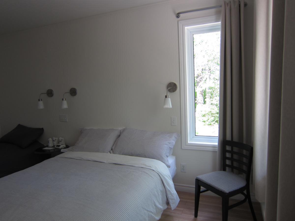 Auberge Ile Du Repos Honfleur Eksteriør billede