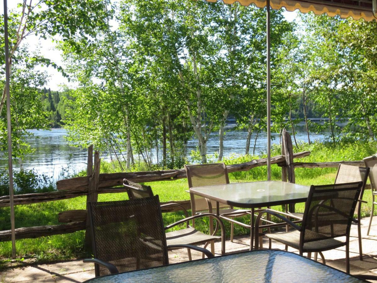 Auberge Ile Du Repos Honfleur Eksteriør billede